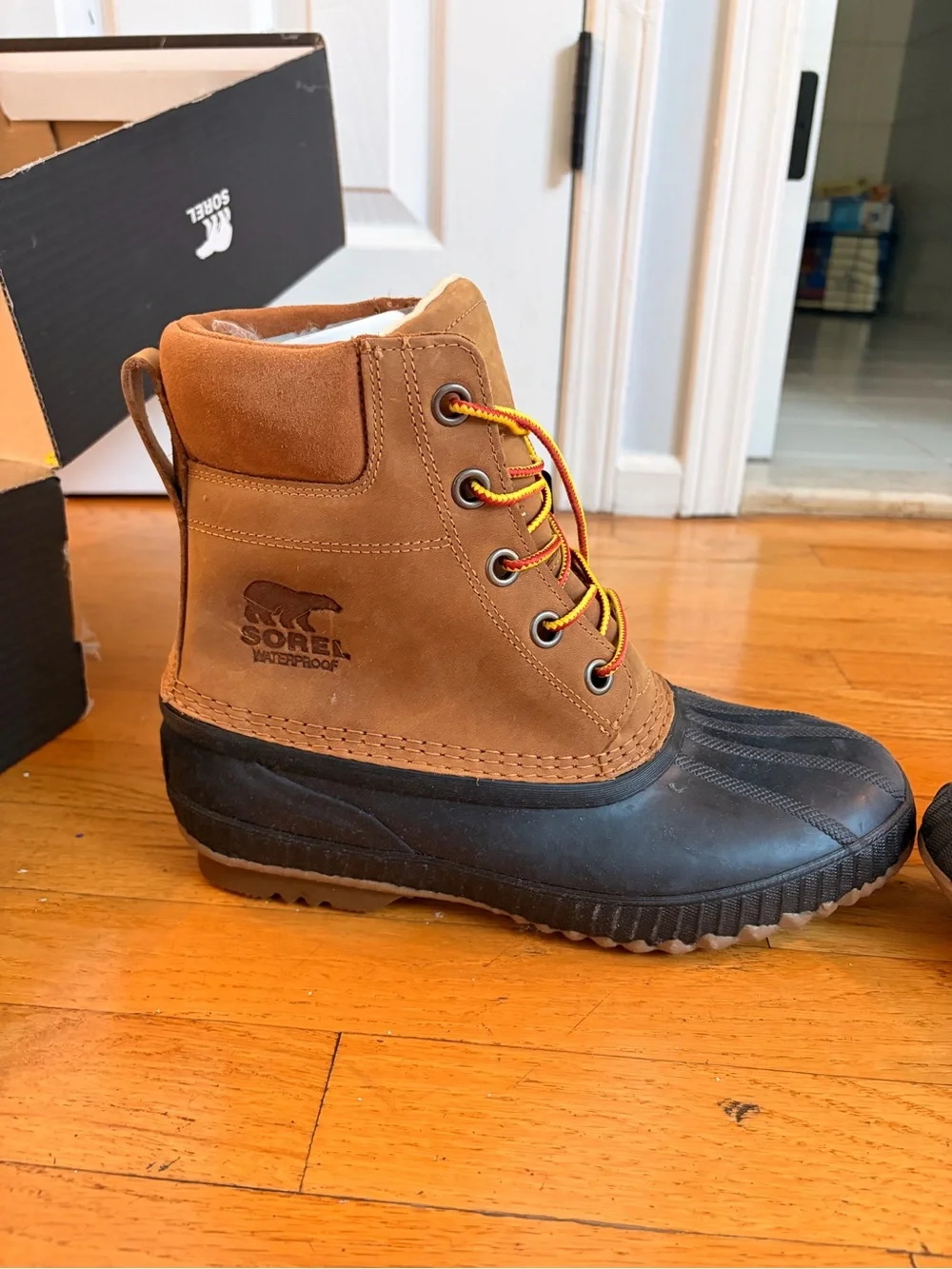 Sorel Men's Tan and Black Rugged Waterproof Lace-Up Boots